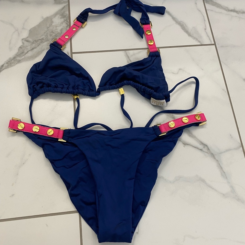 Beach bunny bikini